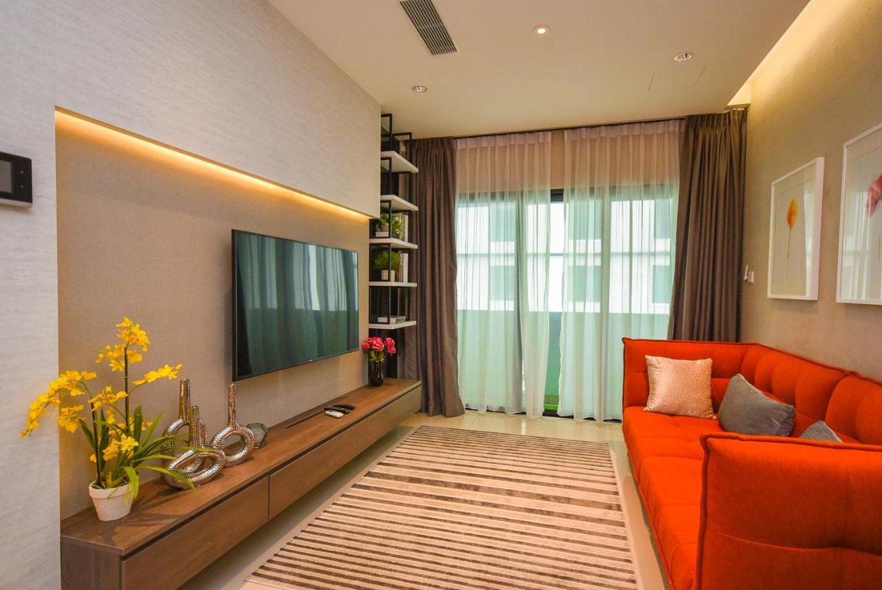 Suasana Residence By Nest Home Джохор-Бару Екстер'єр фото