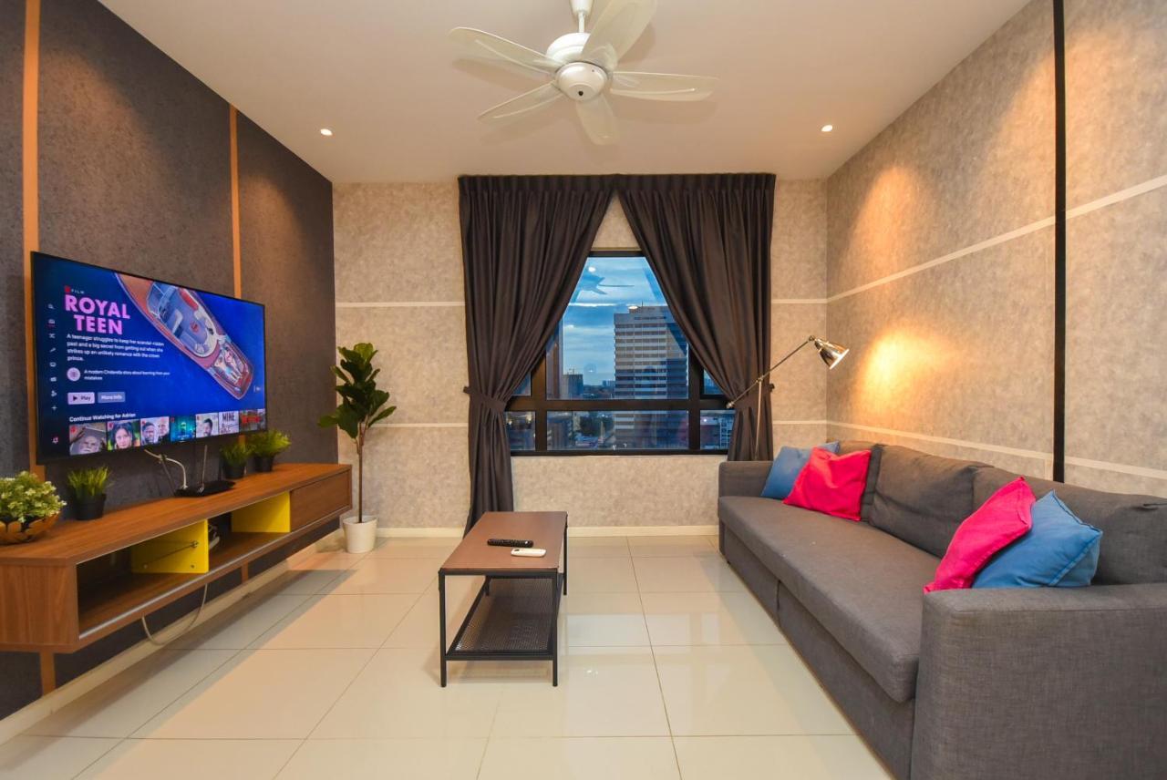 Suasana Residence By Nest Home Джохор-Бару Екстер'єр фото