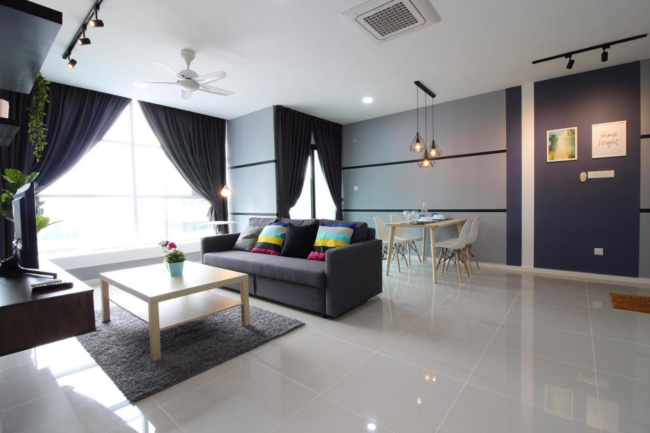 Suasana Residence By Nest Home Джохор-Бару Екстер'єр фото